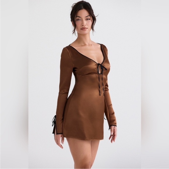 House of CB Sakina Dress NWT Coffee Brown Mini Long Sleeve Glossy Satin Low Neck - Picture 1 of 14